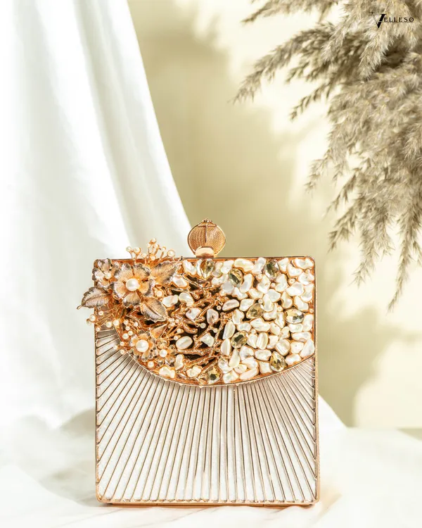 Aurielle_Petal_Crest_Clutch